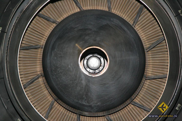 Boeing 737-522